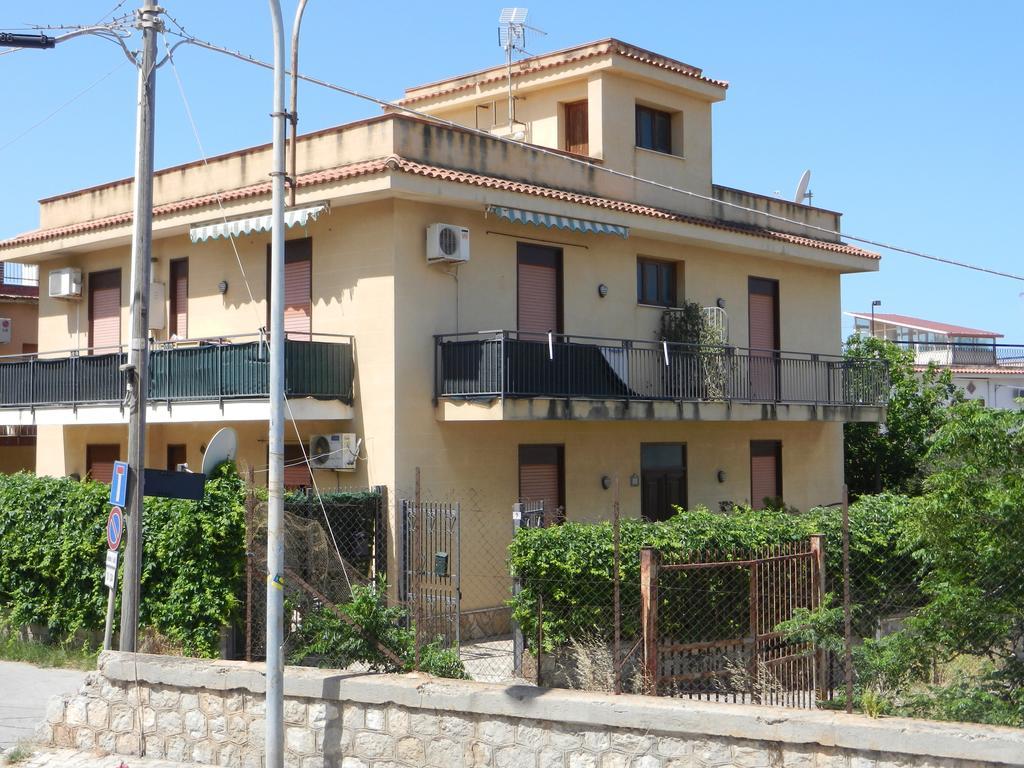 Leonardo Capaci Exterior foto